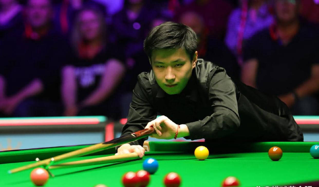 不仅彰显日 不仅彰显日