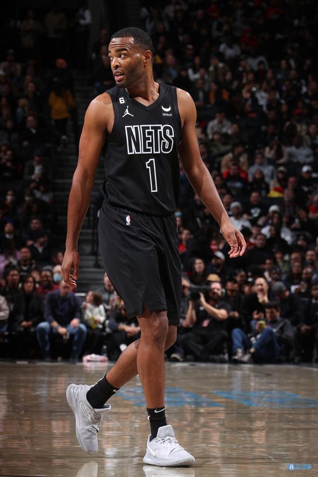 进了乌兹别 进了乌兹别