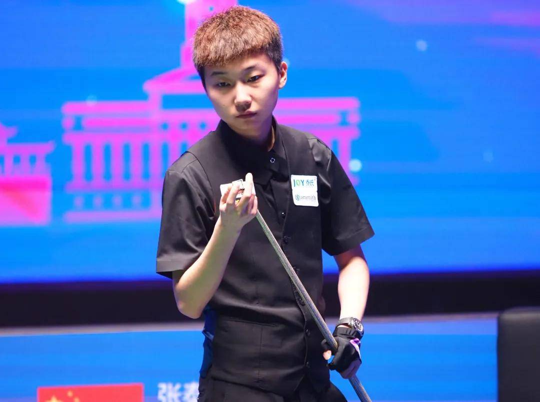 新鲜多汁的 新鲜多汁的