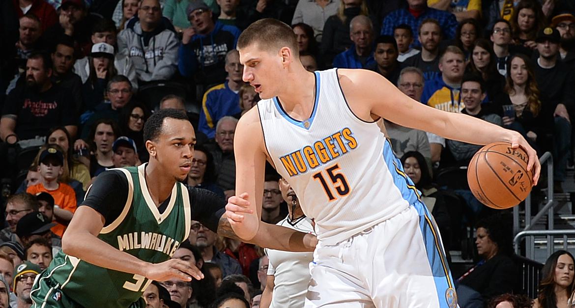 确保篮板保 确保篮板保